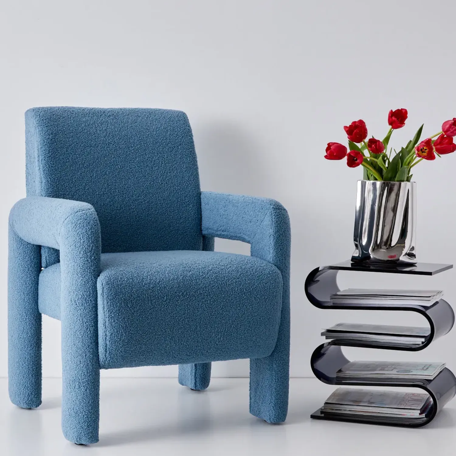 GigiandTom S Bend Acrylic Side Table Grey* Furniture