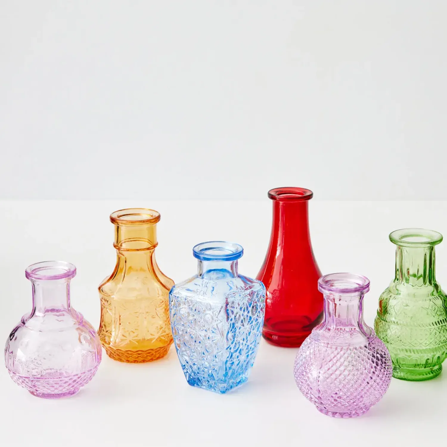 GigiandTom Vintage Bud Coloured Glass Vase Set 6* Vases